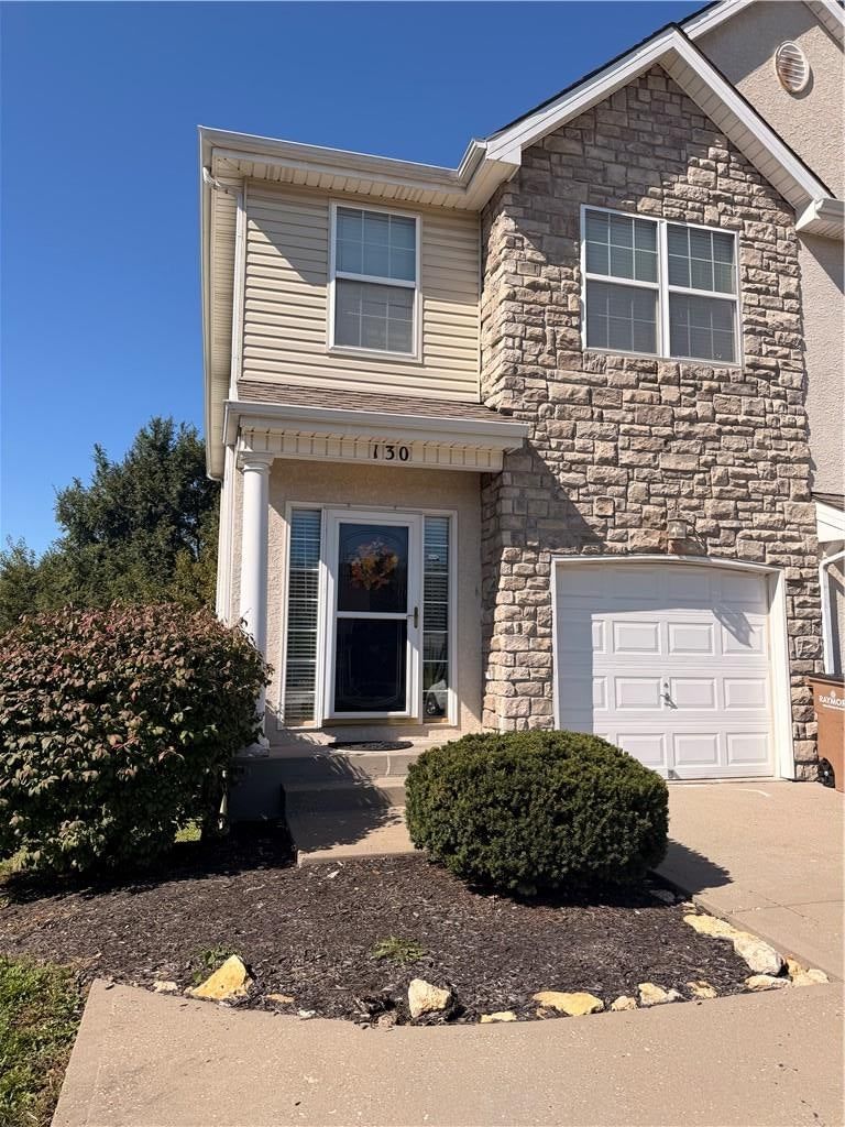 130 Mott Drive, Raymore, MO