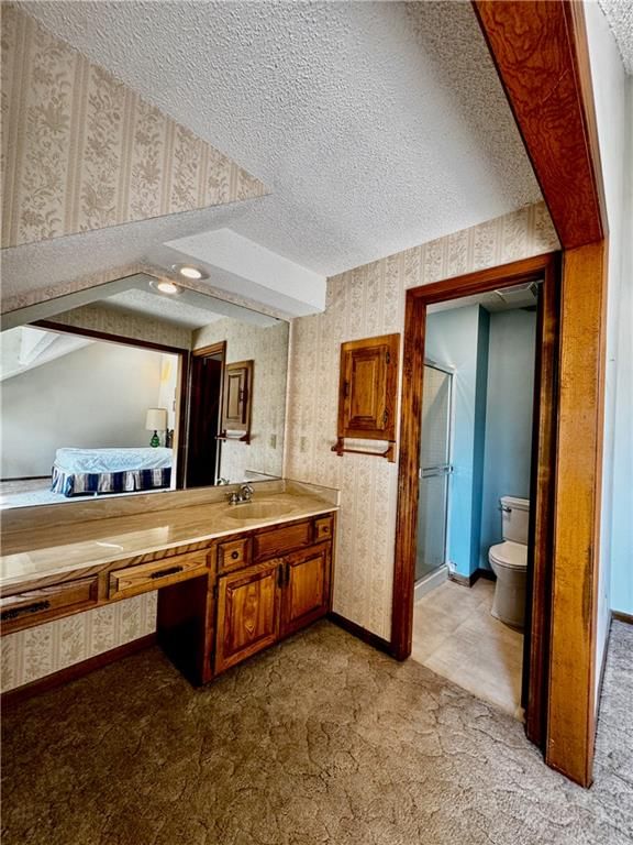 Photo 12 of 34 - 532 N Persimmon Drive, Olathe, KS 66061