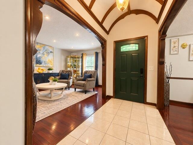 Photo 6 of 34 - 7700 E 127 Place, Grandview, MO 64030