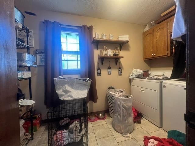 Photo 16 of 34 - 7700 E 127 Place, Grandview, MO 64030