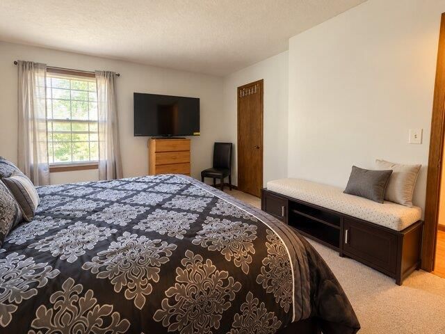 Photo 29 of 34 - 7700 E 127 Place, Grandview, MO 64030
