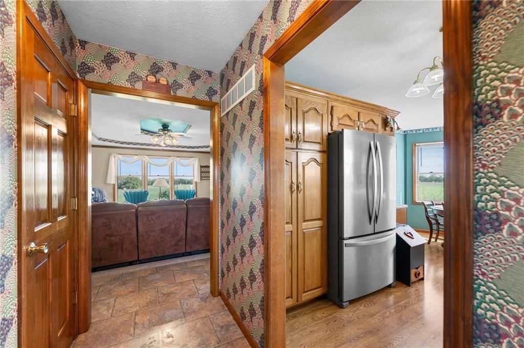 Photo 5 of 71 - 39824 W 391st Street, Lane, KS 66042