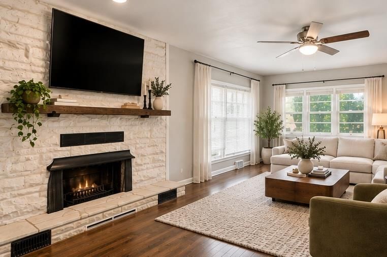8614 EVANSTON Avenue, Raytown, MO