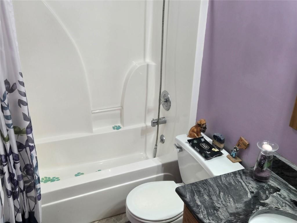 Photo 31 of 43 - 806 Orchid Street, Garden City, MO 64747