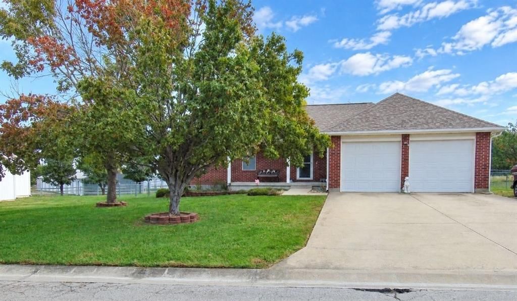 806 Orchid Street, Garden City, MO