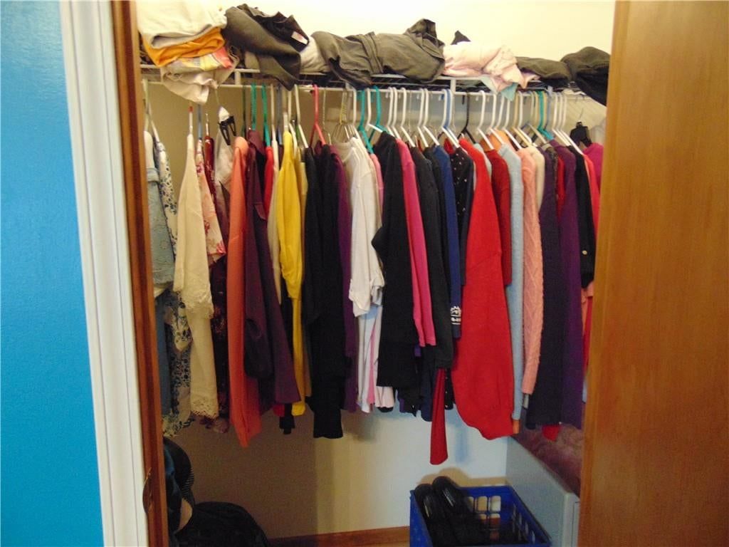 Photo 23 of 43 - 806 Orchid Street, Garden City, MO 64747