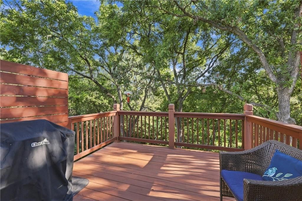 9504 NW 87th Terrace, Kansas City, MO: listing photo 2