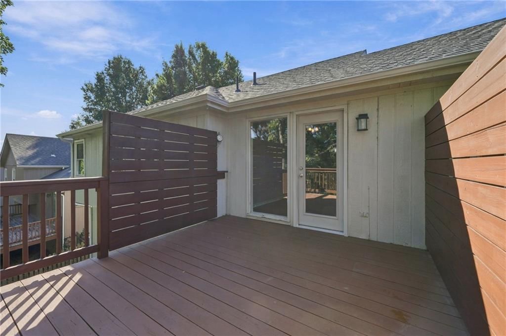 Photo 18 of 33 - 9504 NW 87th Terrace, Kansas City, MO 64153