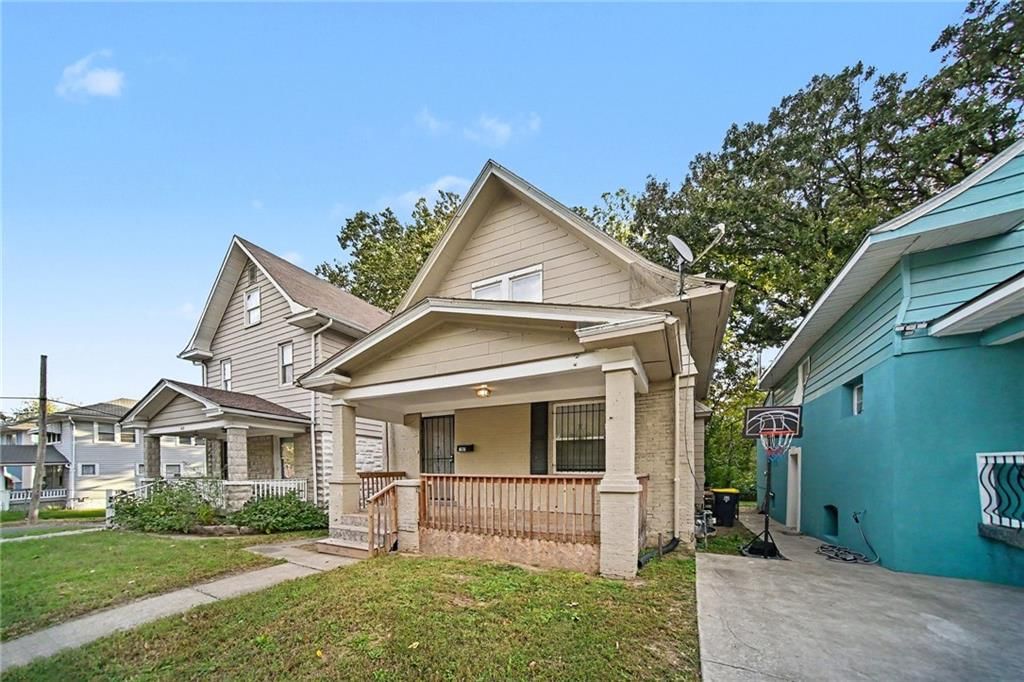 1603 Elmwood Street, Kansas City, MO