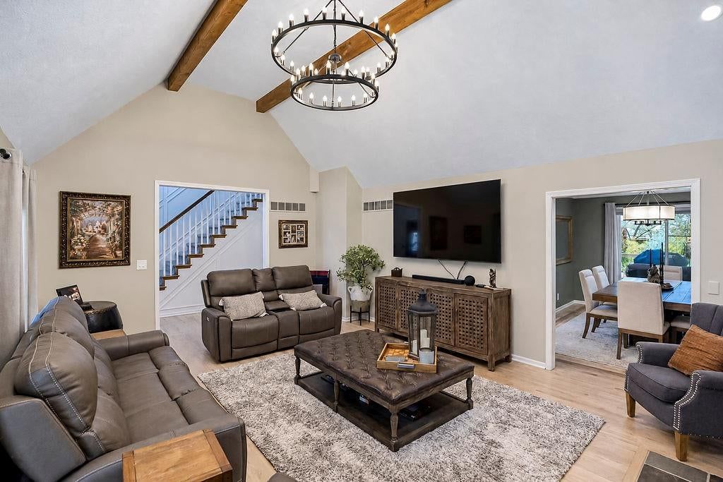 Photo 5 of 45 - 18401 W 114th Terrace, Olathe, KS 66061