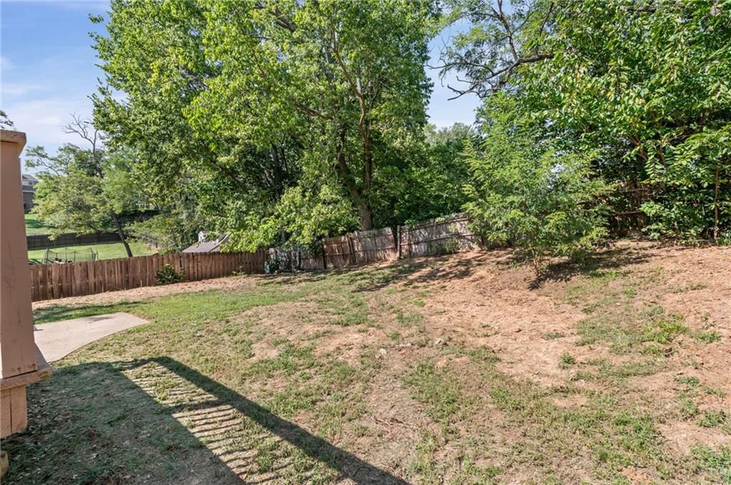 Photo 36 of 42 - 14710 NW 67th Street, Parkville, MO 64152