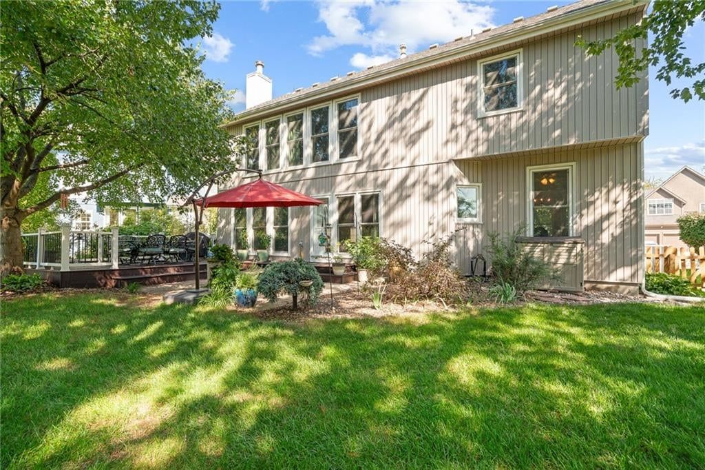 Photo 25 of 29 - 11229 W 117th Street, Overland Park, KS 66210