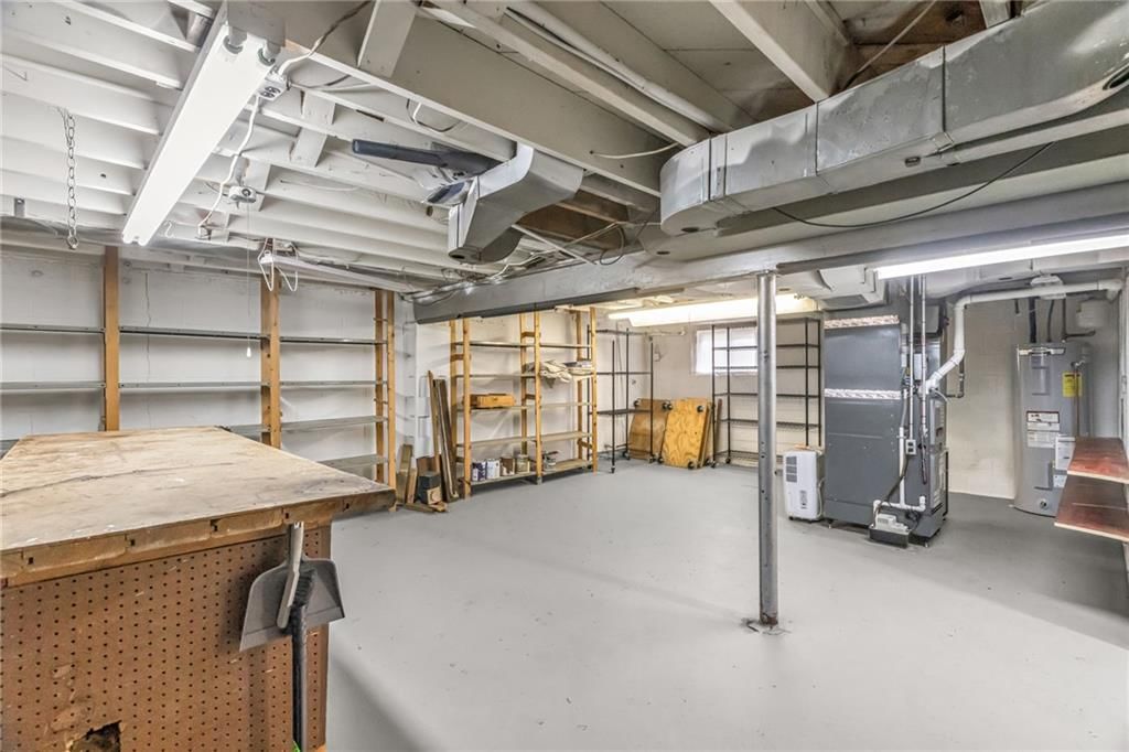 Photo 19 of 25 - 2106 Erie Street, North Kansas City, MO 64116