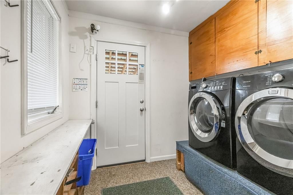 Photo 14 of 25 - 2106 Erie Street, North Kansas City, MO 64116