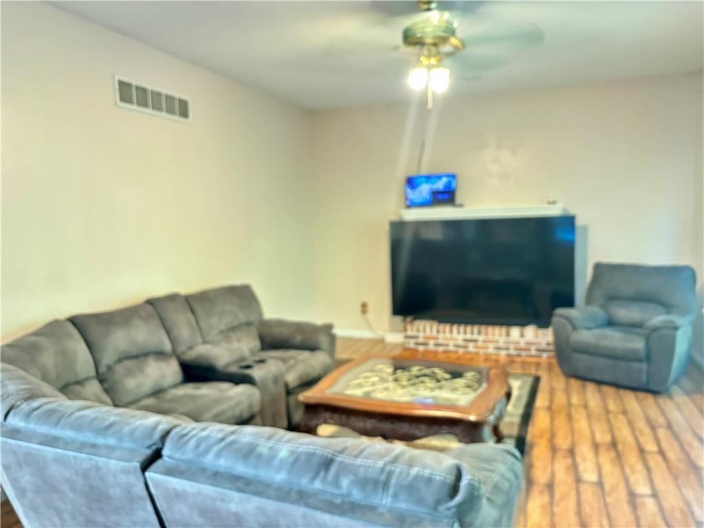 6805 NOLAND Road, Shawnee, KS