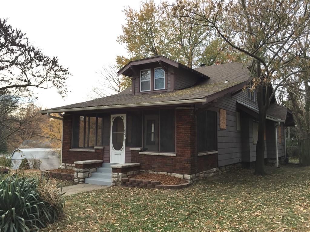 Photo 12 of 13 - 340 Elmwood Avenue, Kansas City, MO 64124