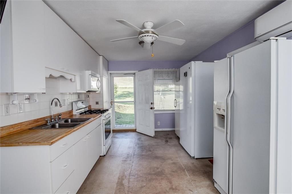 Photo 20 of 37 - 1904 4th Street, Platte City, MO 64079