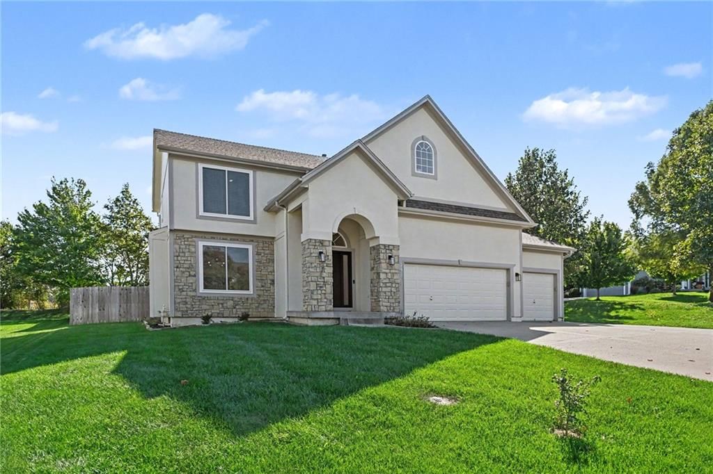 Photo 33 of 33 - 20831 W 102nd Street, Lenexa, KS 66220