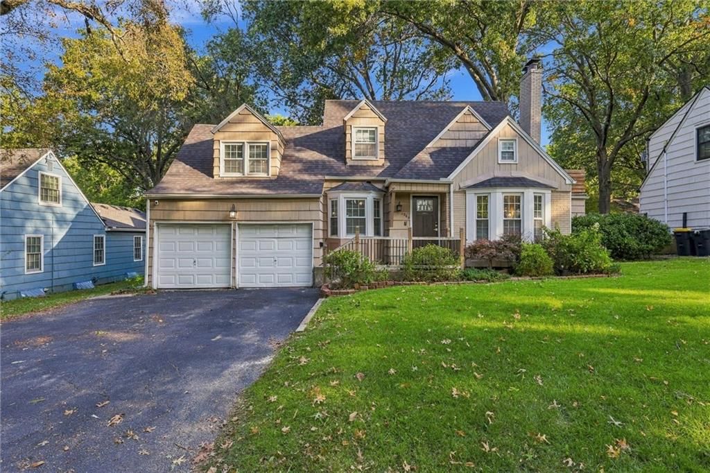 1264 W GREGORY Boulevard, Kansas City, MO: listing photo 2