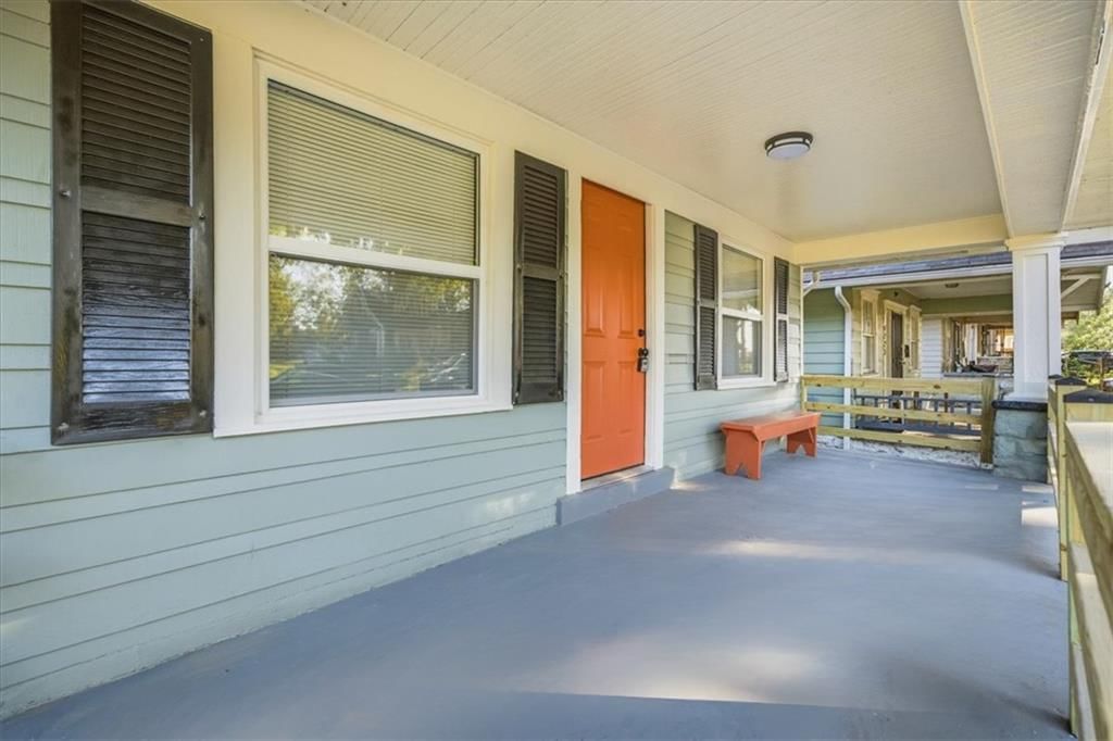 4223 Agnes Avenue, Kansas City, MO: listing photo 2