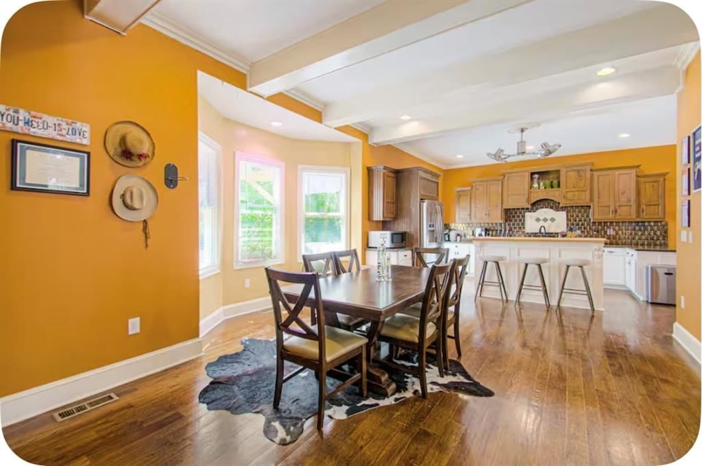 Photo 11 of 44 - 3522 Harrison Street, Kansas City, MO 64109