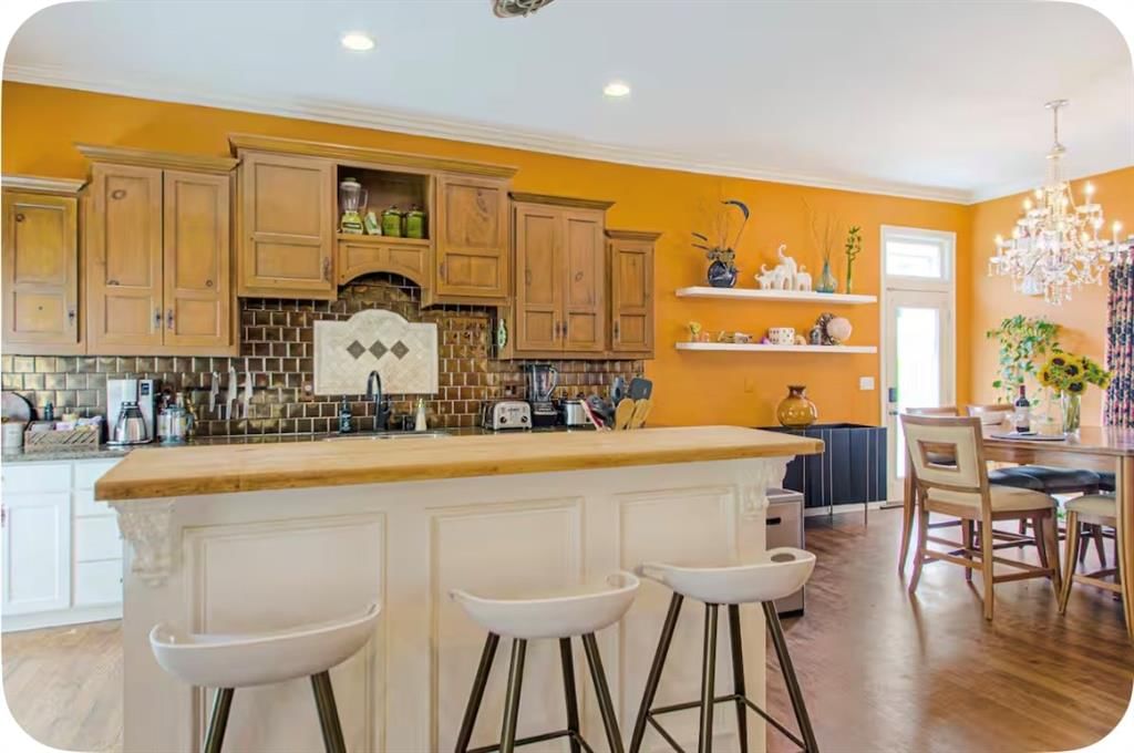 Photo 12 of 44 - 3522 Harrison Street, Kansas City, MO 64109