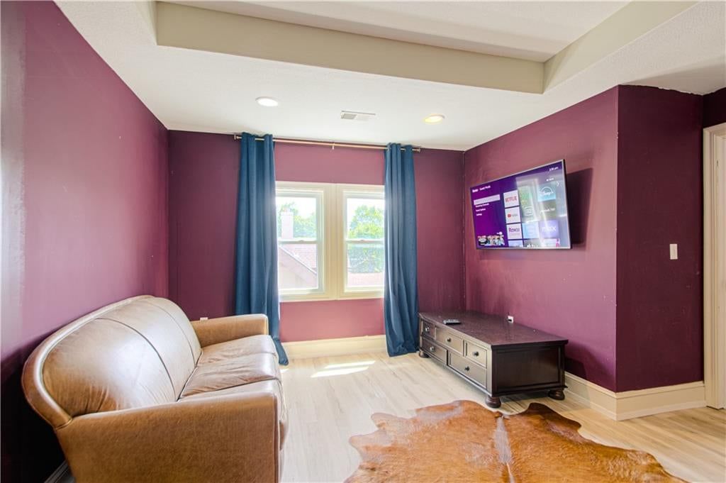 Photo 28 of 44 - 3522 Harrison Street, Kansas City, MO 64109