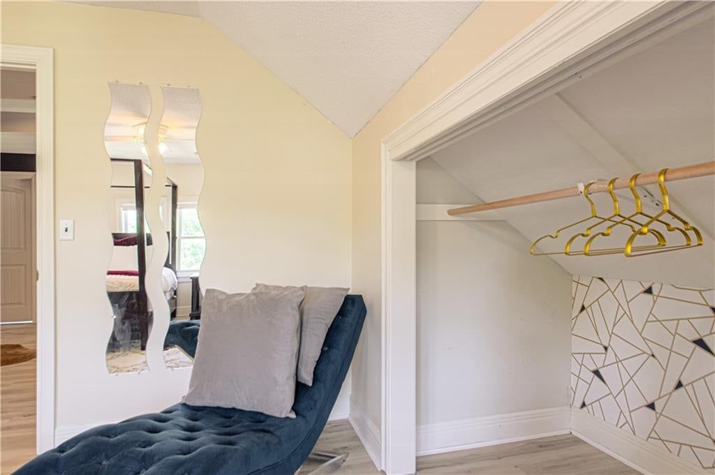 Photo 32 of 44 - 3522 Harrison Street, Kansas City, MO 64109