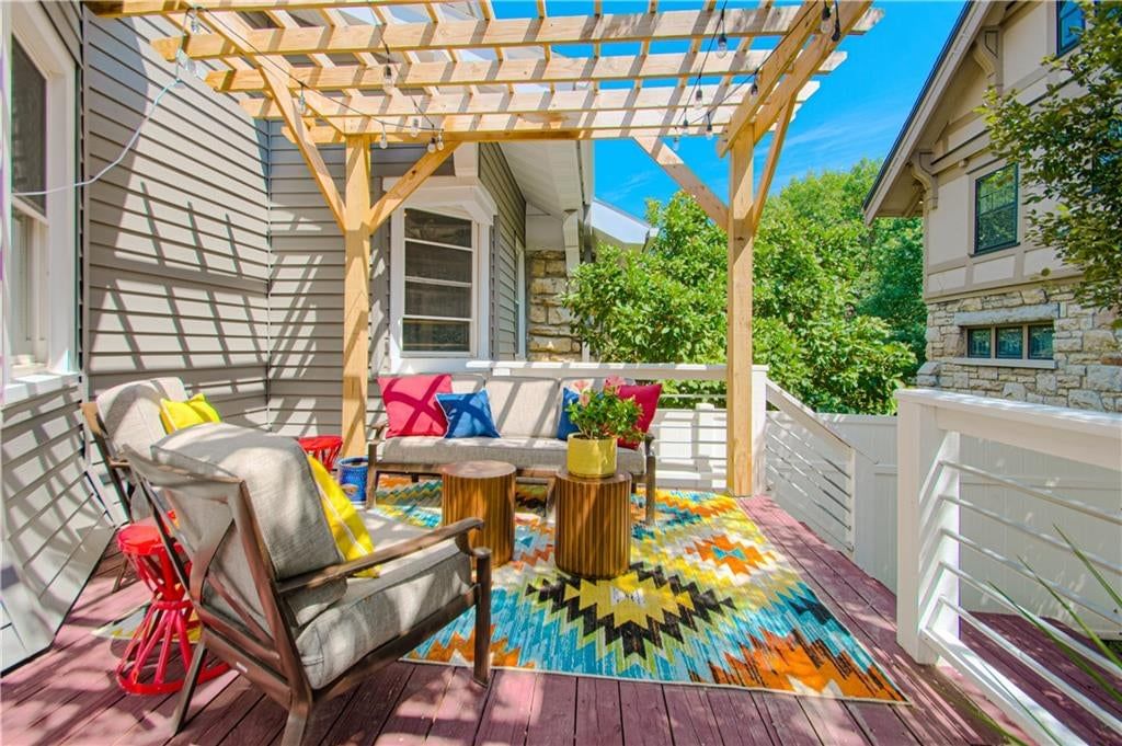 Photo 34 of 44 - 3522 Harrison Street, Kansas City, MO 64109