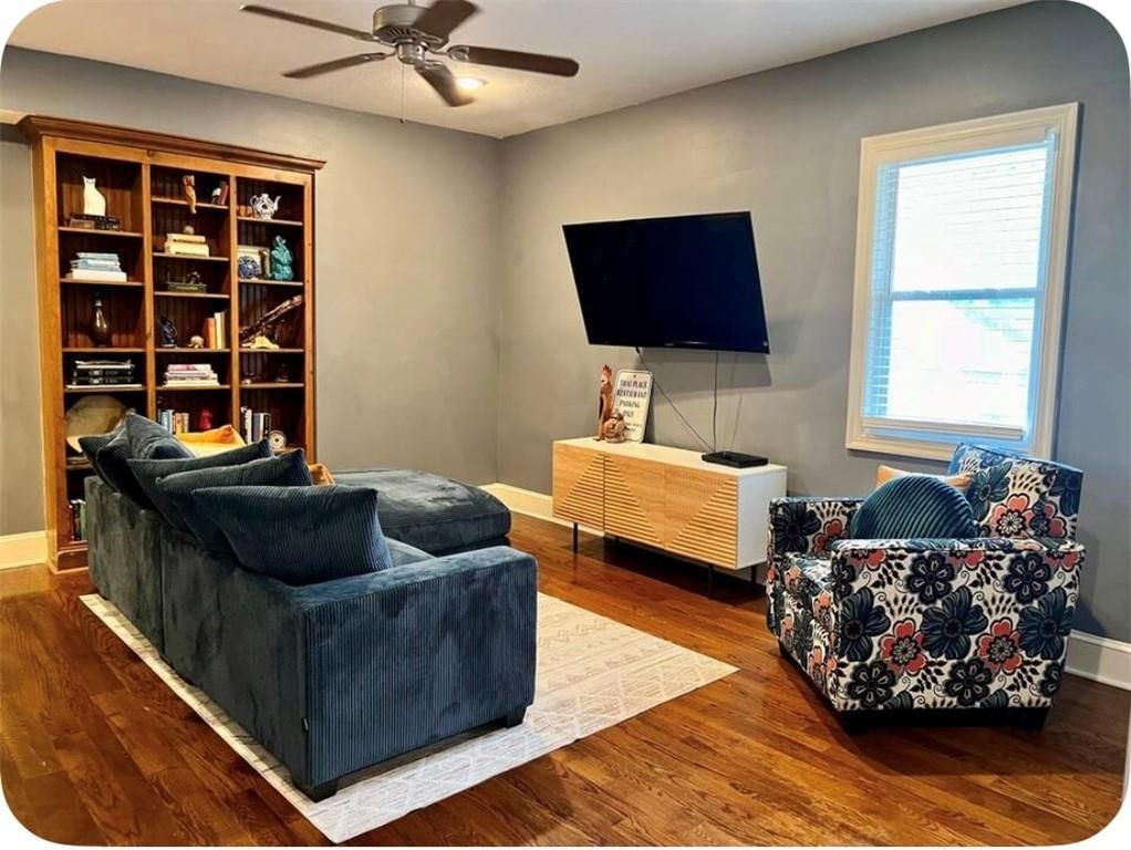 Photo 23 of 44 - 3522 Harrison Street, Kansas City, MO 64109