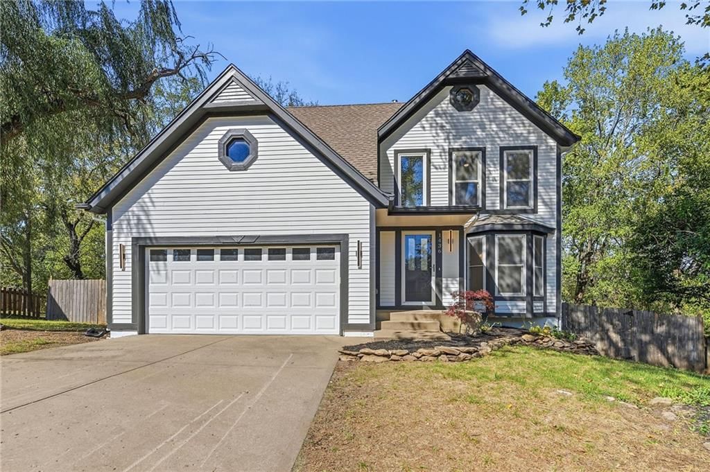1436 N Anne Shirley Drive, Olathe, KS