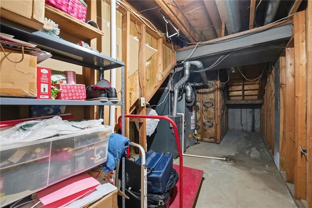 Photo 41 of 45 - 1700 NE 67th Place, Gladstone, MO 64118