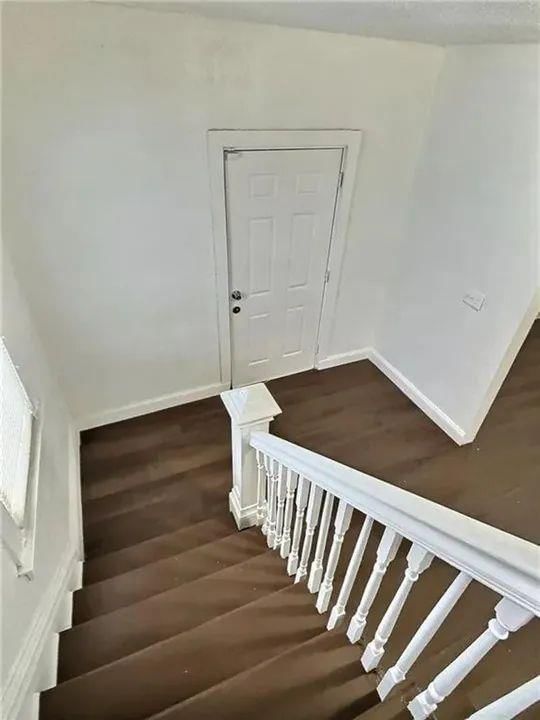 2006 Agnes Avenue, Kansas City, MO: listing photo 2