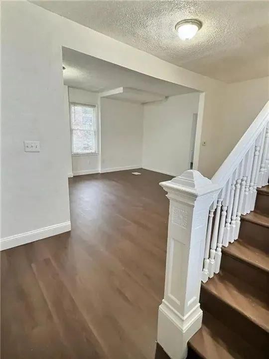 Open floor plan at 2006 Agnes Avenue, Kansas City, MO 64127