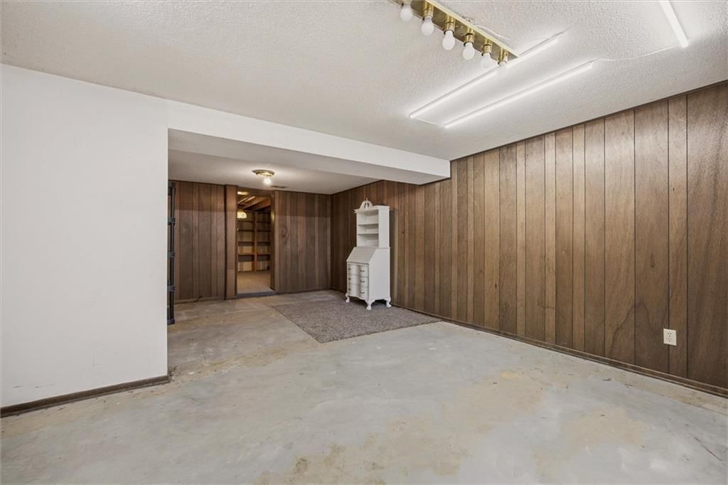 Photo 21 of 24 - 5538 Webster Avenue, Kansas City, KS 66104