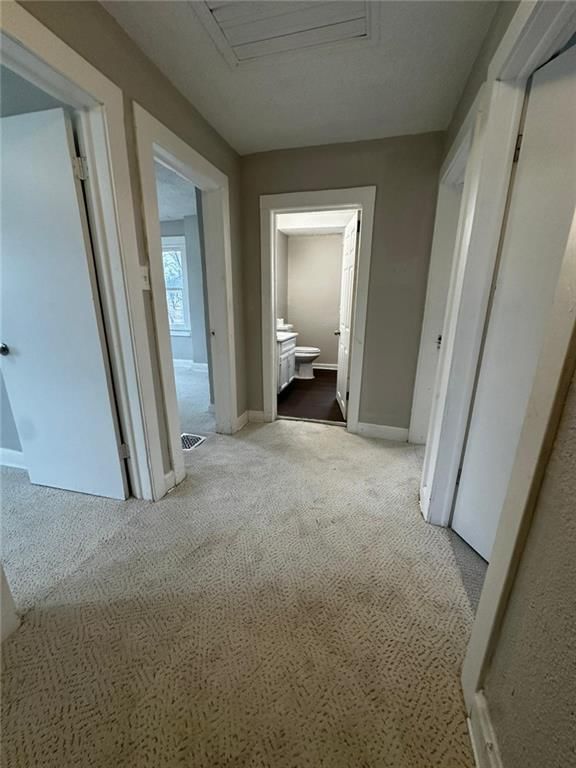 Photo 10 of 17 - 4208 Wabash Avenue, Kansas City, MO 64130