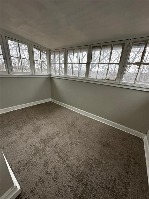 Sunroom at 4208 Wabash Avenue, Kansas City, MO 64130