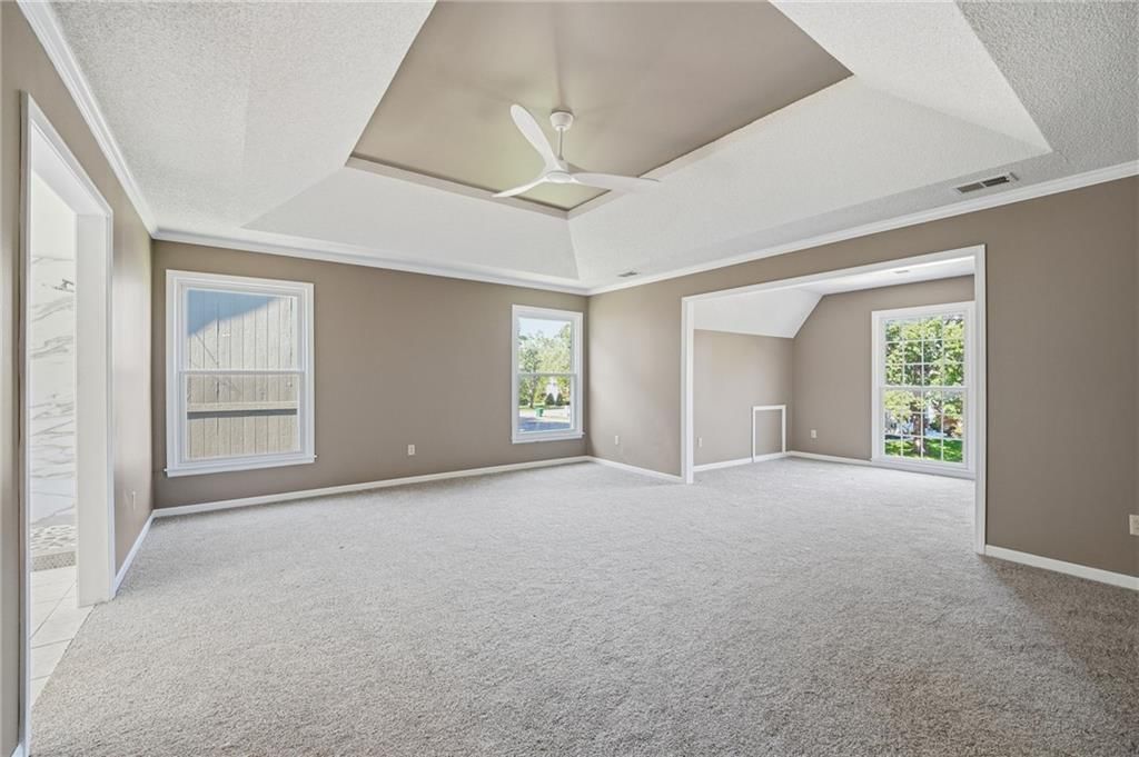 Photo 29 of 72 - 9409 W 131st Street, Overland Park, KS 66213