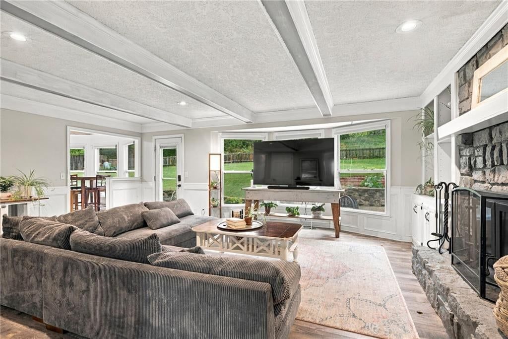 11169 Benson Street, Overland Park, KS: listing photo 3