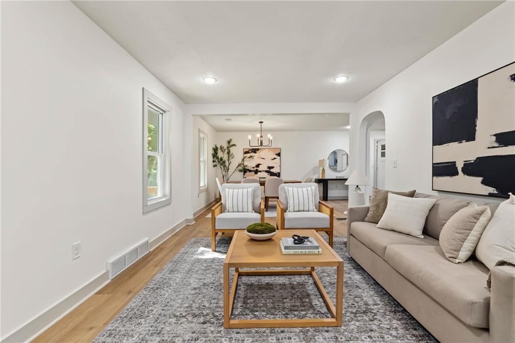 Photo 6 of 26 - 5540 Lafayette Avenue, Kansas City, KS 66104