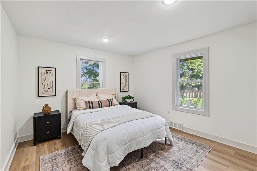 Photo 15 of 26 - 5540 Lafayette Avenue, Kansas City, KS 66104