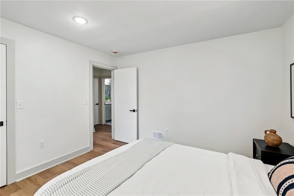 Photo 16 of 26 - 5540 Lafayette Avenue, Kansas City, KS 66104