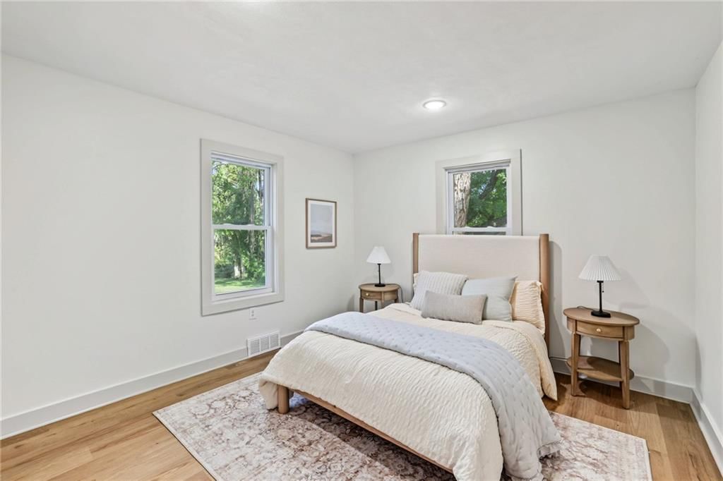 Photo 17 of 26 - 5540 Lafayette Avenue, Kansas City, KS 66104
