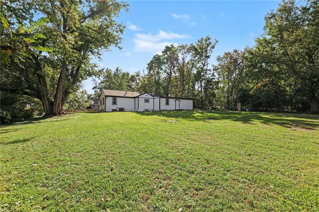 Photo 22 of 26 - 5540 Lafayette Avenue, Kansas City, KS 66104
