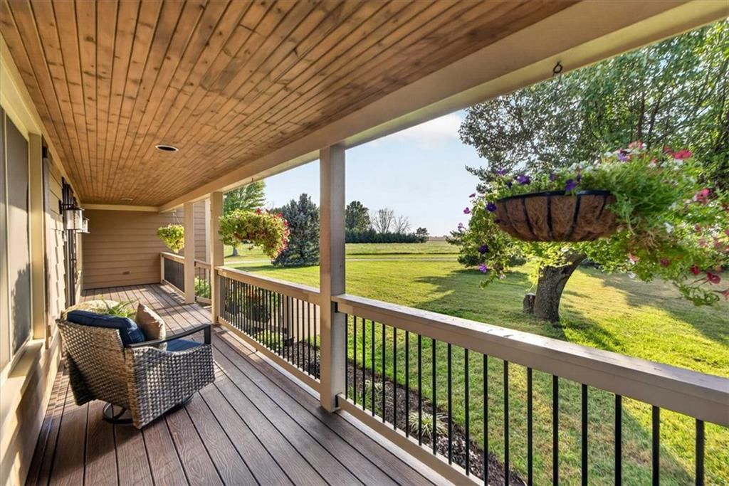 Photo 19 of 98 - 23237 Nall Road, Bucyrus, KS 66013