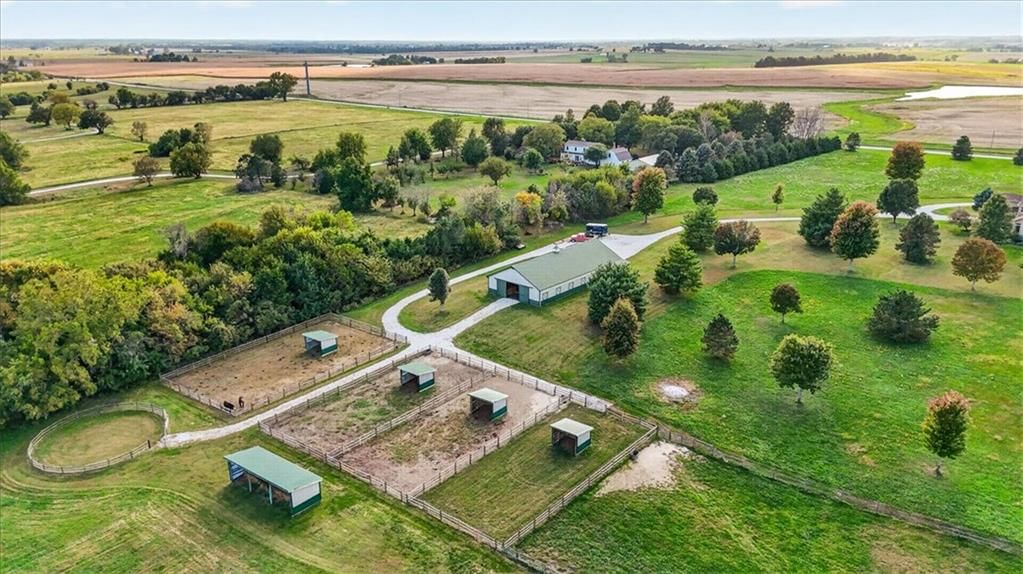 Photo 93 of 98 - 23237 Nall Road, Bucyrus, KS 66013