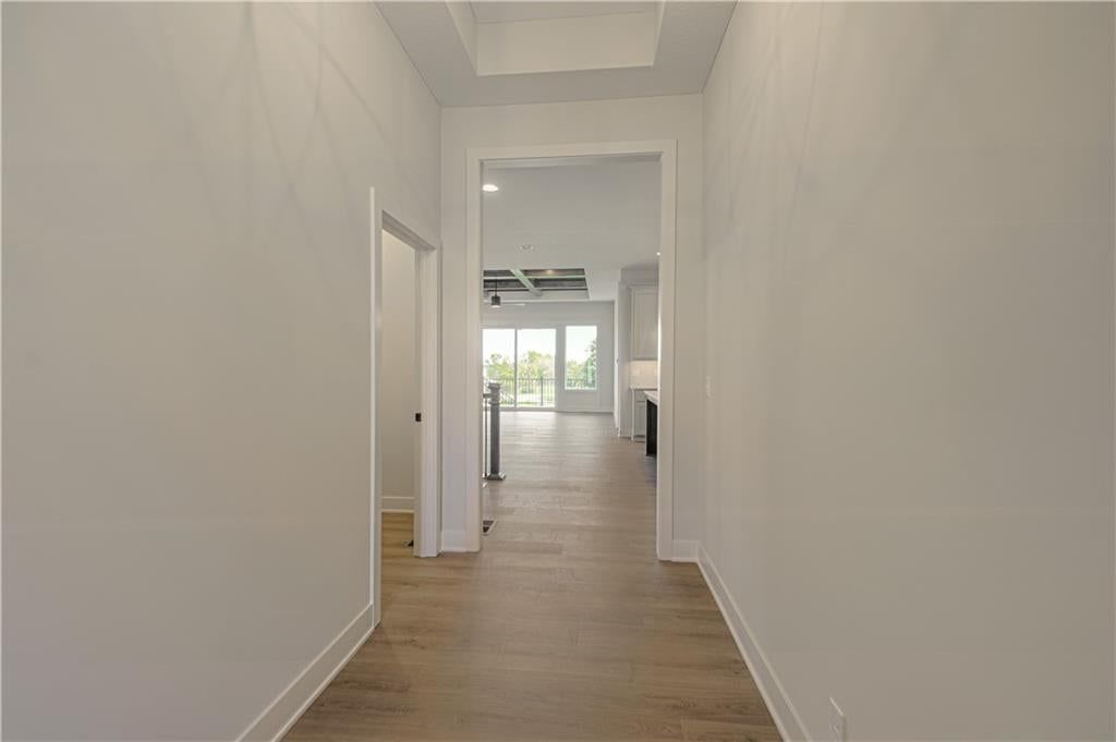 Photo 6 of 48 - 1833 SW Arbor Park Drive, Lee's Summit, MO 64082