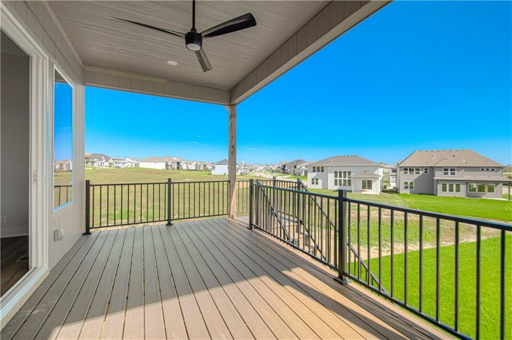 Photo 39 of 48 - 1833 SW Arbor Park Drive, Lee's Summit, MO 64082