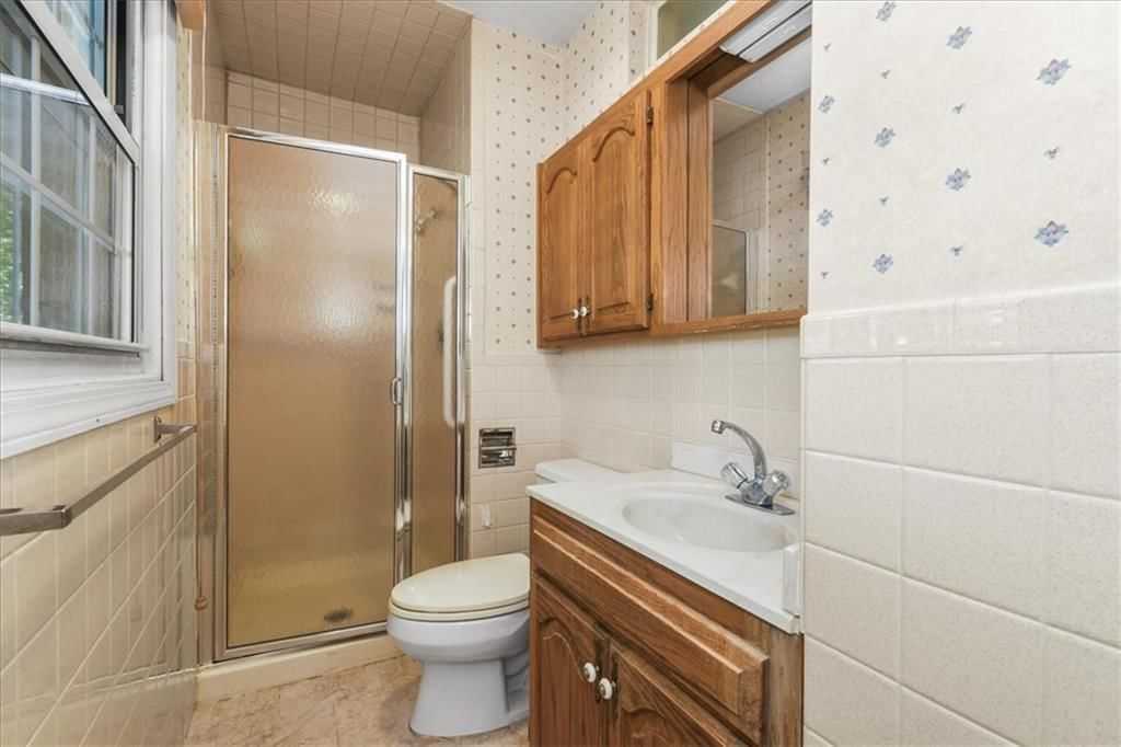 Photo 20 of 35 - 11000 Washington Street, Kansas City, MO 64114