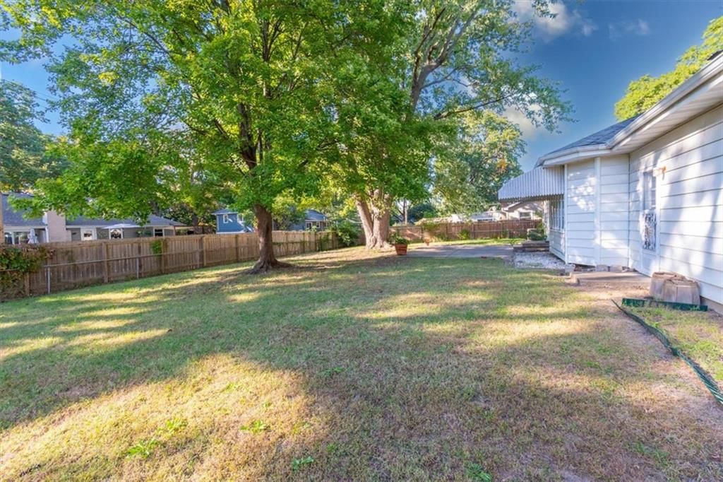 Photo 33 of 35 - 11000 Washington Street, Kansas City, MO 64114
